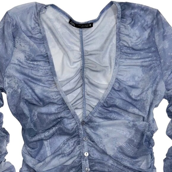 New Zara Blue Ruched Plunge Button Down crop Blouse ruched bodice and sleeves L - Picture 3 of 11
